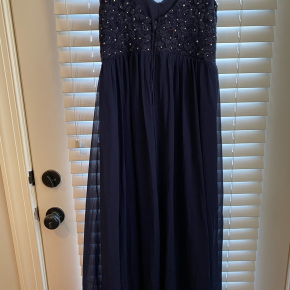 Navy blue floor length semi-formal/formal dress, size 13 (Never Worn) - Picture 7 of 11
